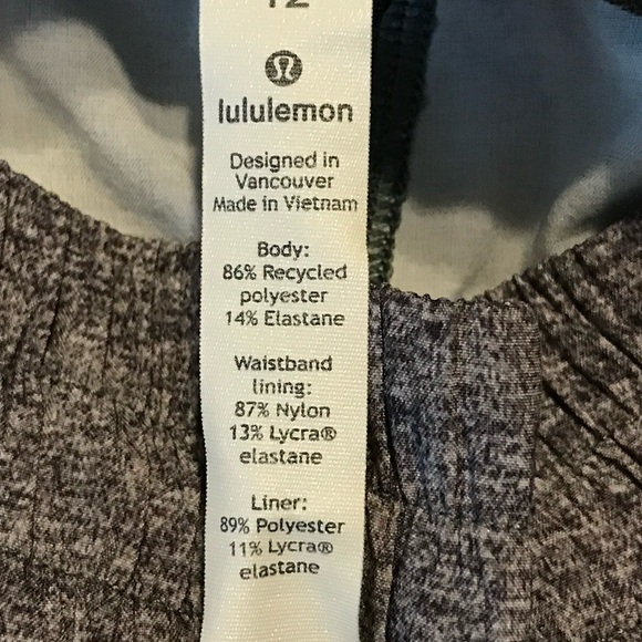 Lululemon Shorts Womens Size 12 Black Gray High-Rise Shorts With Pocket - Picture 7 of 11